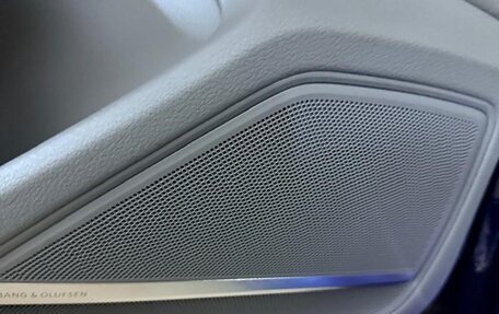 Audi A8, 2021 год, 8 300 000 рублей, 13 фотография