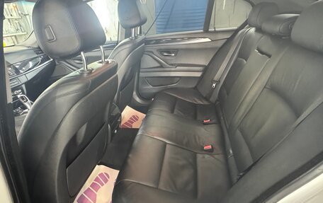 BMW 5 серия, 2015 год, 1 850 000 рублей, 10 фотография