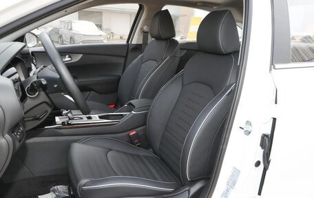 KIA K3, 2025 год, 1 750 000 рублей, 22 фотография