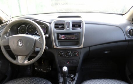 Renault Logan II, 2015 год, 499 000 рублей, 12 фотография