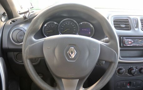 Renault Logan II, 2015 год, 499 000 рублей, 13 фотография