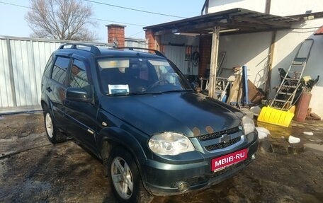 Chevrolet Niva I рестайлинг, 2015 год, 384 000 рублей, 1 фотография