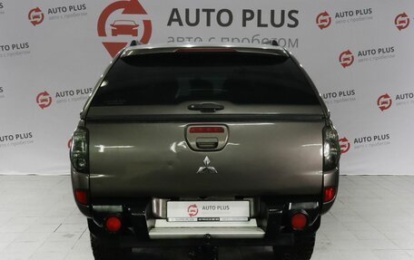 Mitsubishi L200 IV рестайлинг, 2012 год, 1 380 000 рублей, 6 фотография