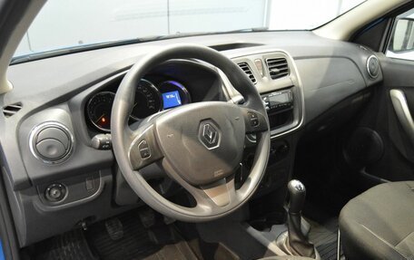 Renault Sandero II рестайлинг, 2017 год, 890 000 рублей, 13 фотография