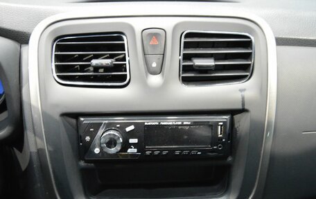 Renault Sandero II рестайлинг, 2017 год, 890 000 рублей, 25 фотография