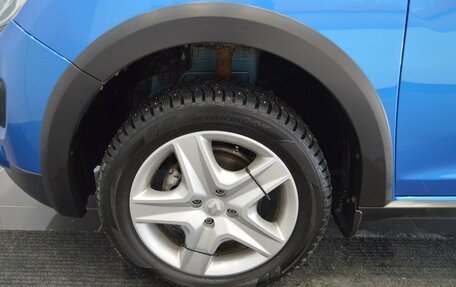 Renault Sandero II рестайлинг, 2017 год, 890 000 рублей, 31 фотография