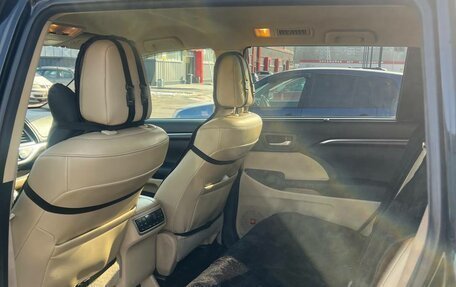 Toyota Highlander III, 2014 год, 2 750 000 рублей, 11 фотография