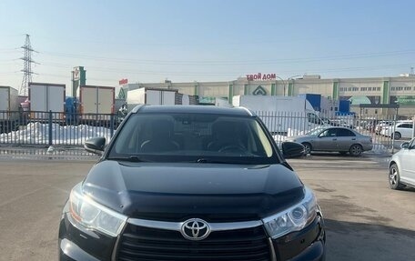 Toyota Highlander III, 2014 год, 2 750 000 рублей, 2 фотография