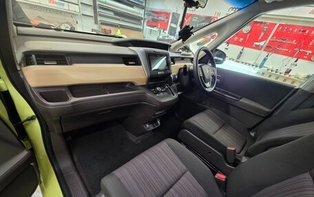 Honda Freed II, 2018 год, 1 450 000 рублей, 7 фотография