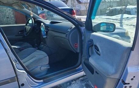 Renault Laguna II, 2002 год, 320 000 рублей, 6 фотография