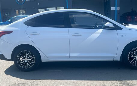 Hyundai Solaris II рестайлинг, 2021 год, 980 000 рублей, 10 фотография