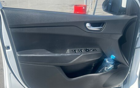 Hyundai Solaris II рестайлинг, 2021 год, 980 000 рублей, 3 фотография