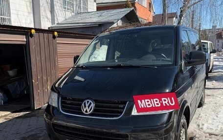 Volkswagen Multivan T5, 2008 год, 1 590 000 рублей, 2 фотография