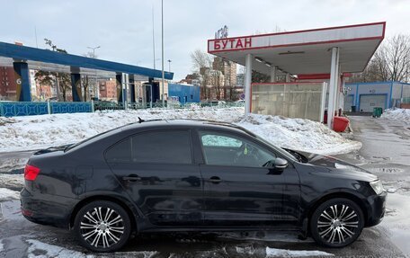 Volkswagen Jetta VI, 2014 год, 650 000 рублей, 3 фотография