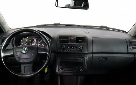 Skoda Fabia II, 2010 год, 249 000 рублей, 7 фотография