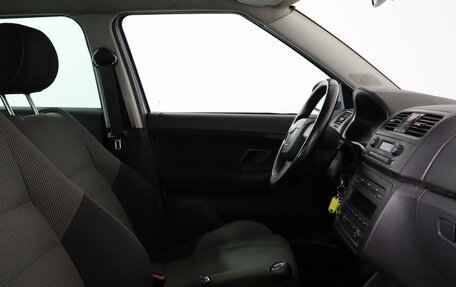 Skoda Fabia II, 2010 год, 249 000 рублей, 11 фотография