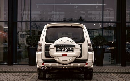 Mitsubishi Pajero IV, 2013 год, 1 795 000 рублей, 5 фотография