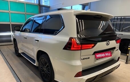 Lexus LX III, 2017 год, 7 800 000 рублей, 5 фотография