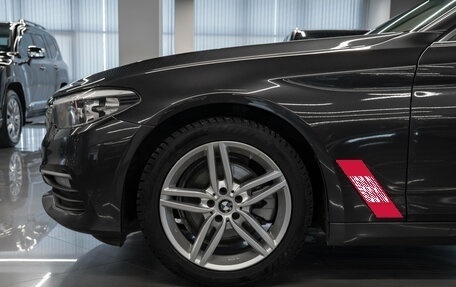 BMW 5 серия, 2019 год, 2 950 000 рублей, 23 фотография