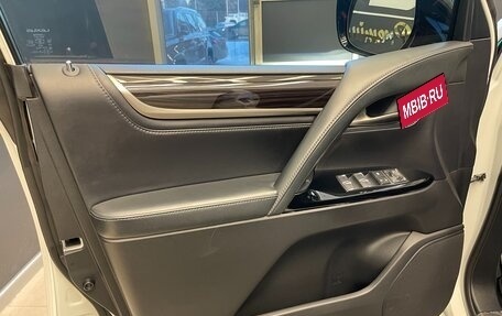 Lexus LX III, 2017 год, 7 800 000 рублей, 13 фотография