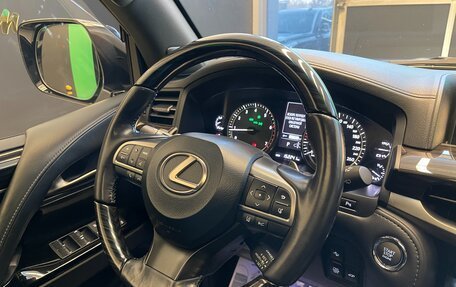 Lexus LX III, 2017 год, 7 800 000 рублей, 28 фотография