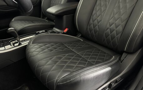 Mitsubishi Outlander III рестайлинг 3, 2022 год, 3 400 000 рублей, 9 фотография