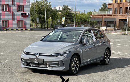 Volkswagen Golf VIII, 2021 год, 2 290 000 рублей, 1 фотография