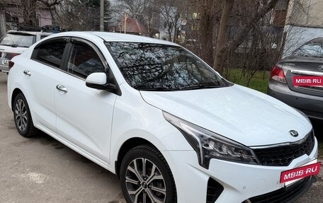 KIA Rio IV, 2021 год, 1 850 000 рублей, 4 фотография