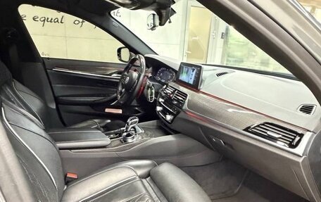 BMW 5 серия, 2019 год, 5 490 000 рублей, 10 фотография