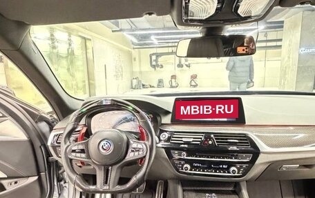 BMW 5 серия, 2019 год, 5 490 000 рублей, 17 фотография