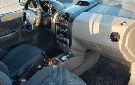 Chevrolet Aveo III, 2004 год, 330 000 рублей, 17 фотография