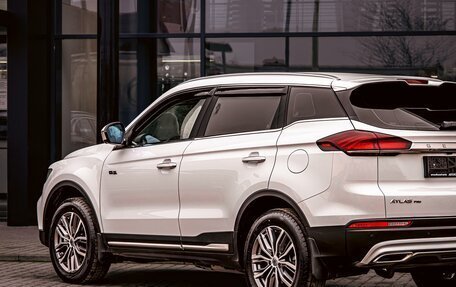 Geely Atlas, 2023 год, 1 795 000 рублей, 8 фотография