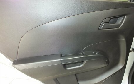 Chevrolet Aveo III, 2014 год, 650 000 рублей, 11 фотография