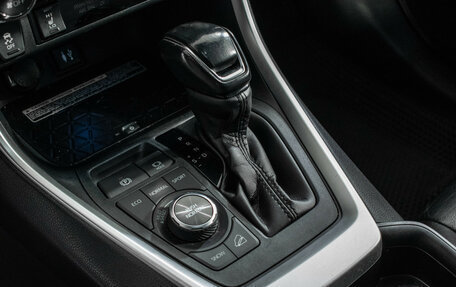 Toyota RAV4, 2020 год, 3 690 000 рублей, 11 фотография