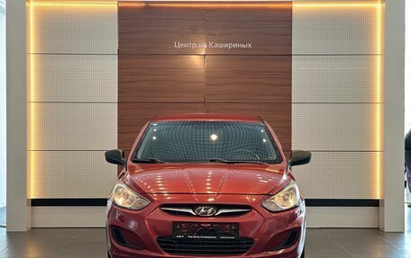 Hyundai Solaris II рестайлинг, 2012 год, 725 000 рублей, 2 фотография