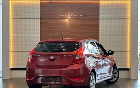 Hyundai Solaris II рестайлинг, 2012 год, 725 000 рублей, 4 фотография