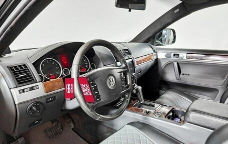 Volkswagen Touareg III, 2008 год, 1 099 000 рублей, 16 фотография