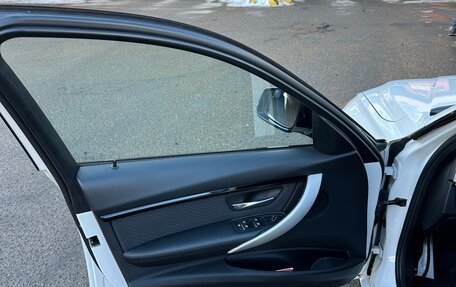 BMW 3 серия, 2016 год, 3 200 000 рублей, 12 фотография