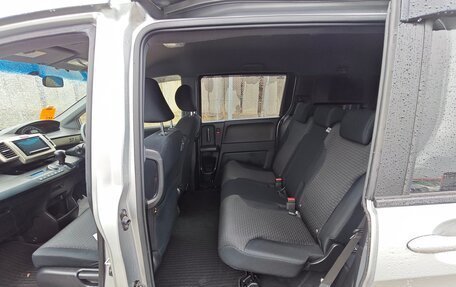 Honda Freed I, 2012 год, 865 000 рублей, 15 фотография