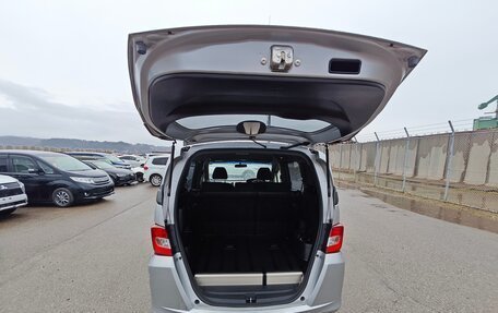 Honda Freed I, 2012 год, 865 000 рублей, 16 фотография