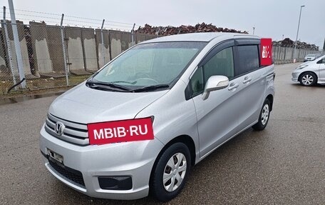 Honda Freed I, 2012 год, 865 000 рублей, 4 фотография