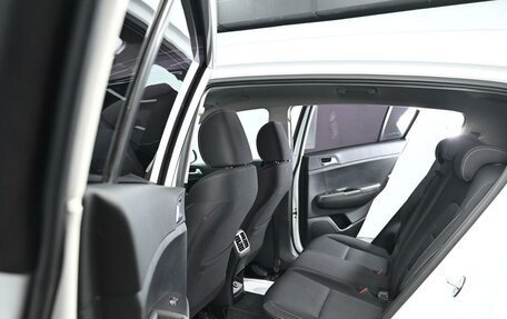 KIA Sportage IV рестайлинг, 2021 год, 1 995 000 рублей, 19 фотография