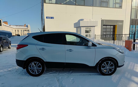 Hyundai ix35 I рестайлинг, 2014 год, 1 420 000 рублей, 4 фотография