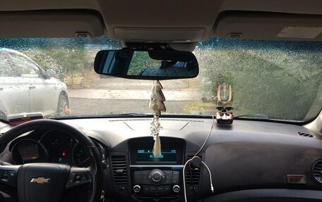 Chevrolet Cruze II, 2012 год, 700 000 рублей, 4 фотография