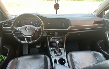 Volkswagen Jetta VII, 2019 год, 1 950 000 рублей, 4 фотография