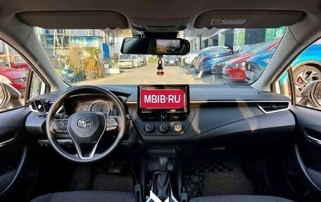 Toyota Corolla, 2022 год, 1 690 000 рублей, 7 фотография