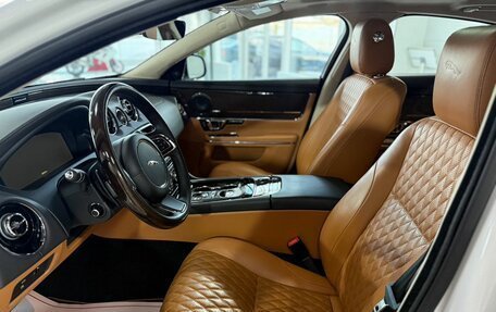 Jaguar XJ IV (X351), 2018 год, 5 799 000 рублей, 9 фотография