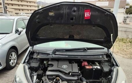 Toyota Vitz, 2014 год, 700 000 рублей, 4 фотография