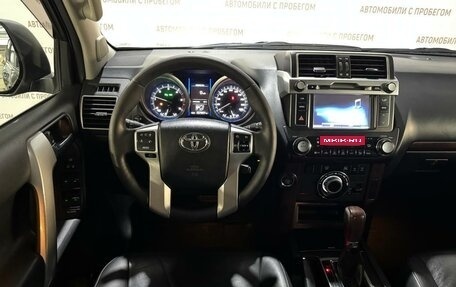 Toyota Land Cruiser Prado 150 рестайлинг 2, 2015 год, 3 649 000 рублей, 12 фотография