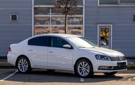 Volkswagen Passat B7, 2013 год, 1 195 000 рублей, 3 фотография